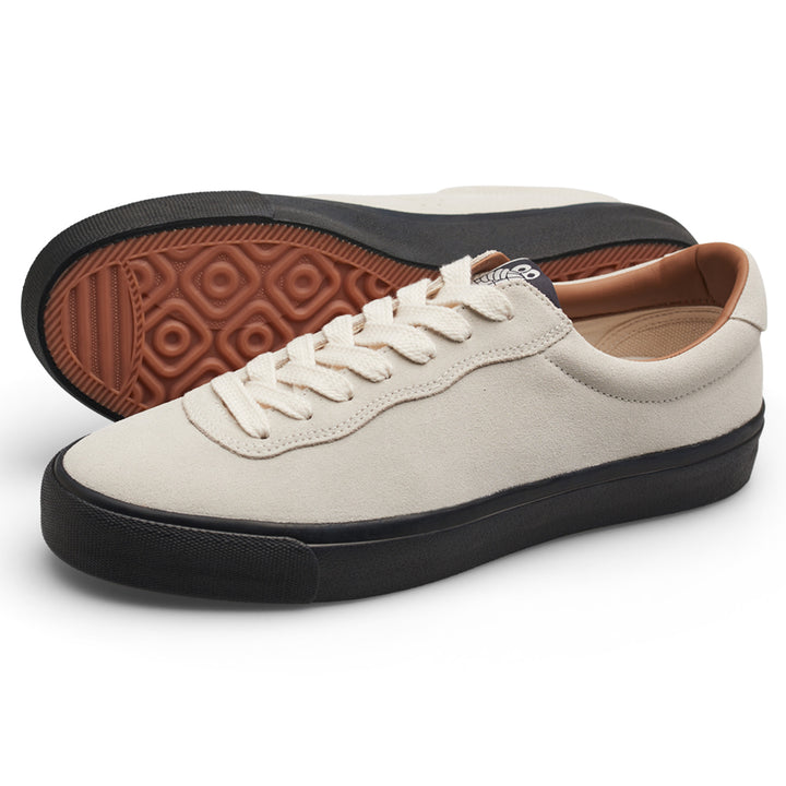 Last Resort AB VM001 Lo Suede White/Black