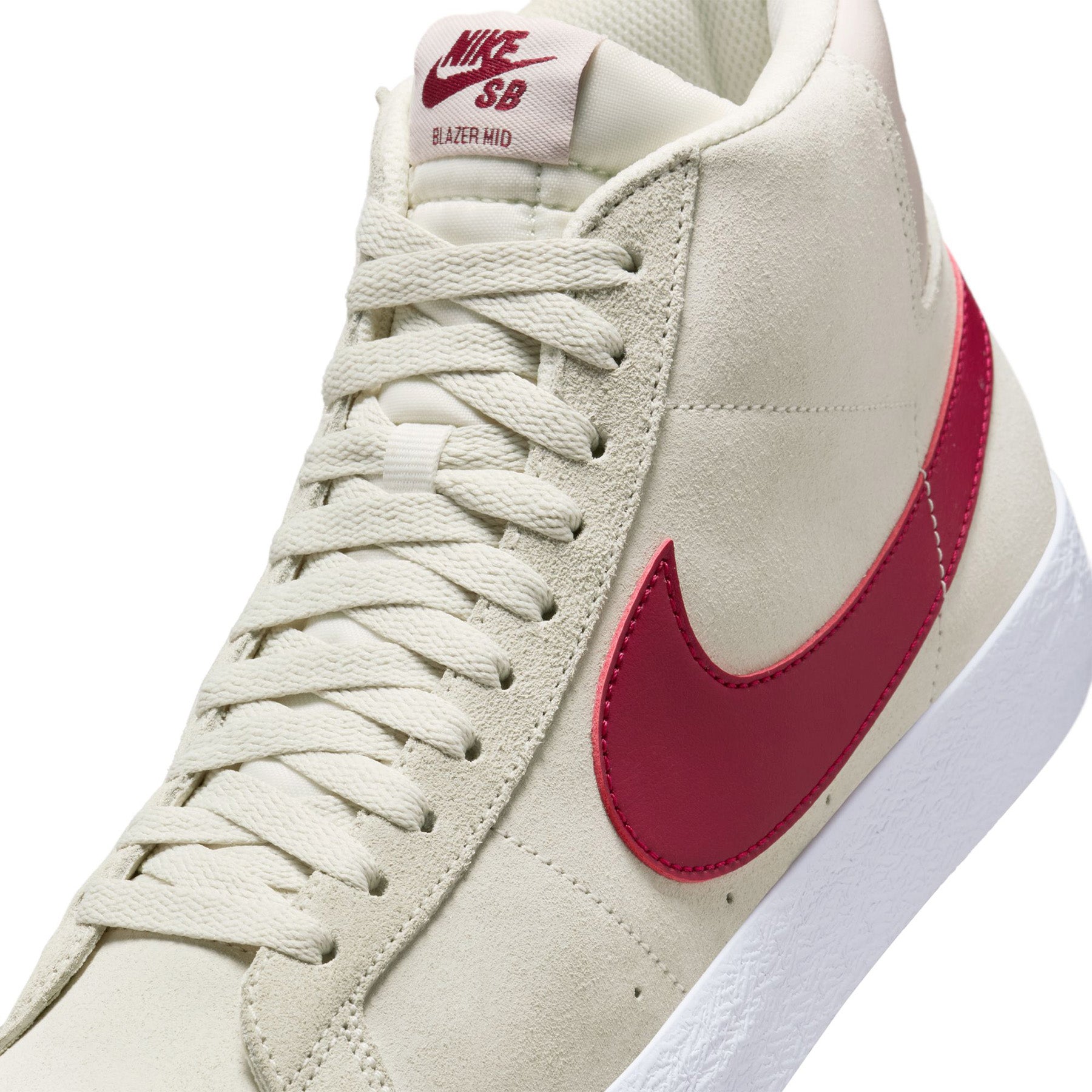 Nike SB Zoom Blazer Mid Pale Ivory/Noble Red